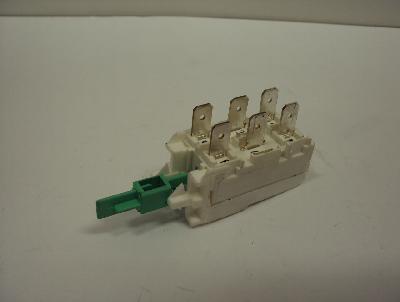 Spínač 0/1 Whirlpool AWG650, FL242